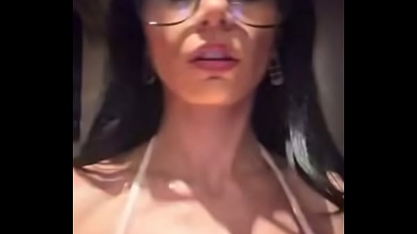 Mia Khalifa walks to the elevator in 2025 July 3