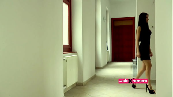 Spoiled brats love anal (short)