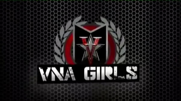 Vicky Vette Gets Her Muff Licked By Her Real Estate Agent Mia Malkova!